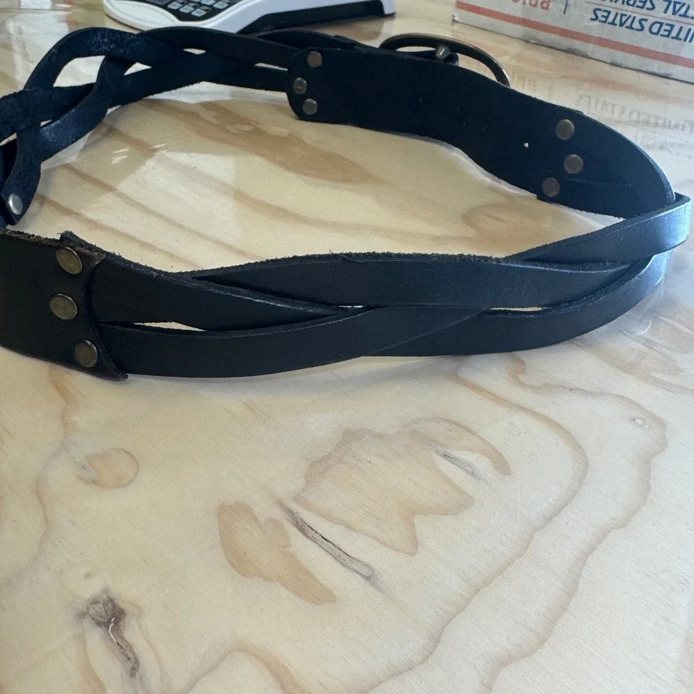 Vintage Style Black Braided‎ Leather Belt Brass Buckle Size Medium Boho Western